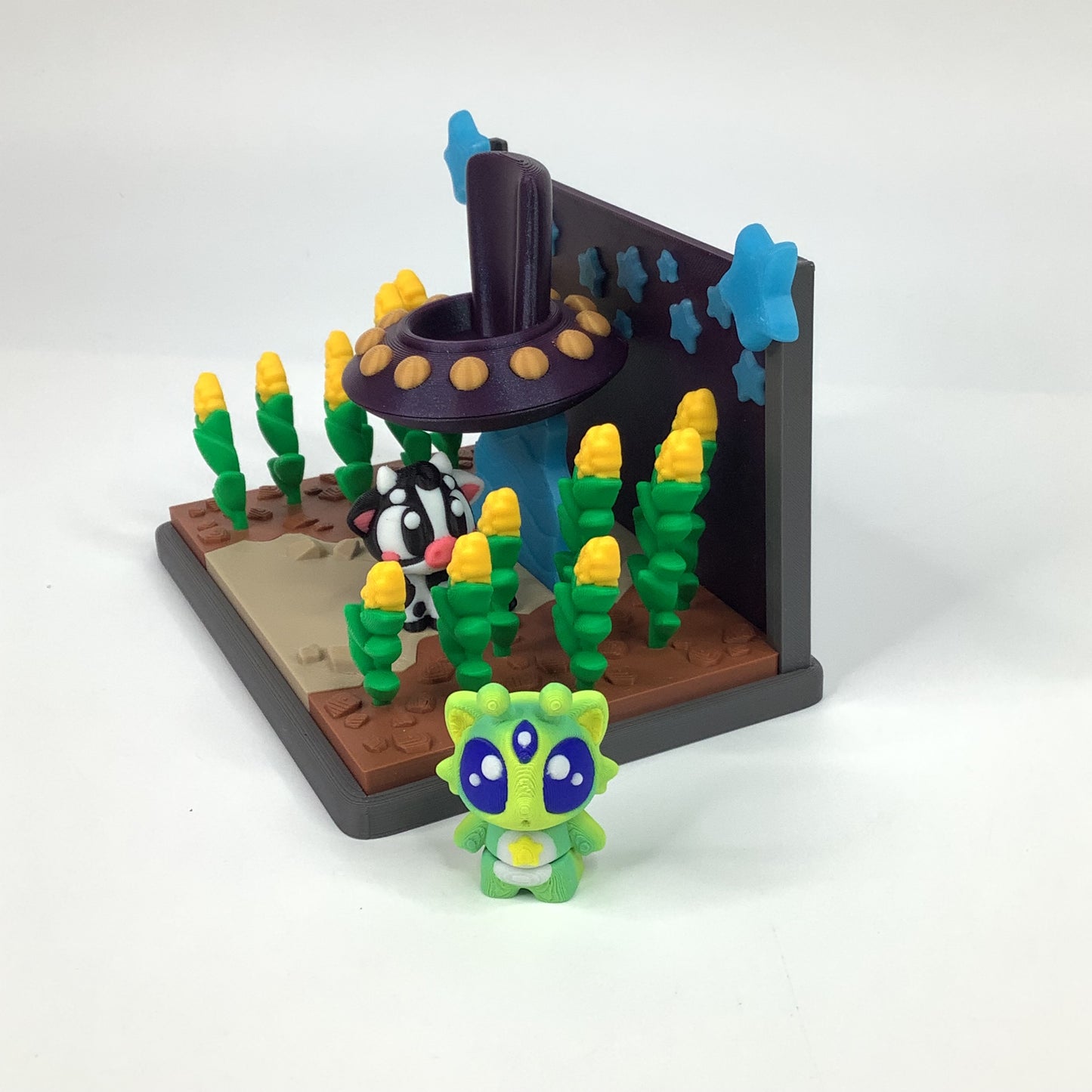Cat-lien Desk Diorama